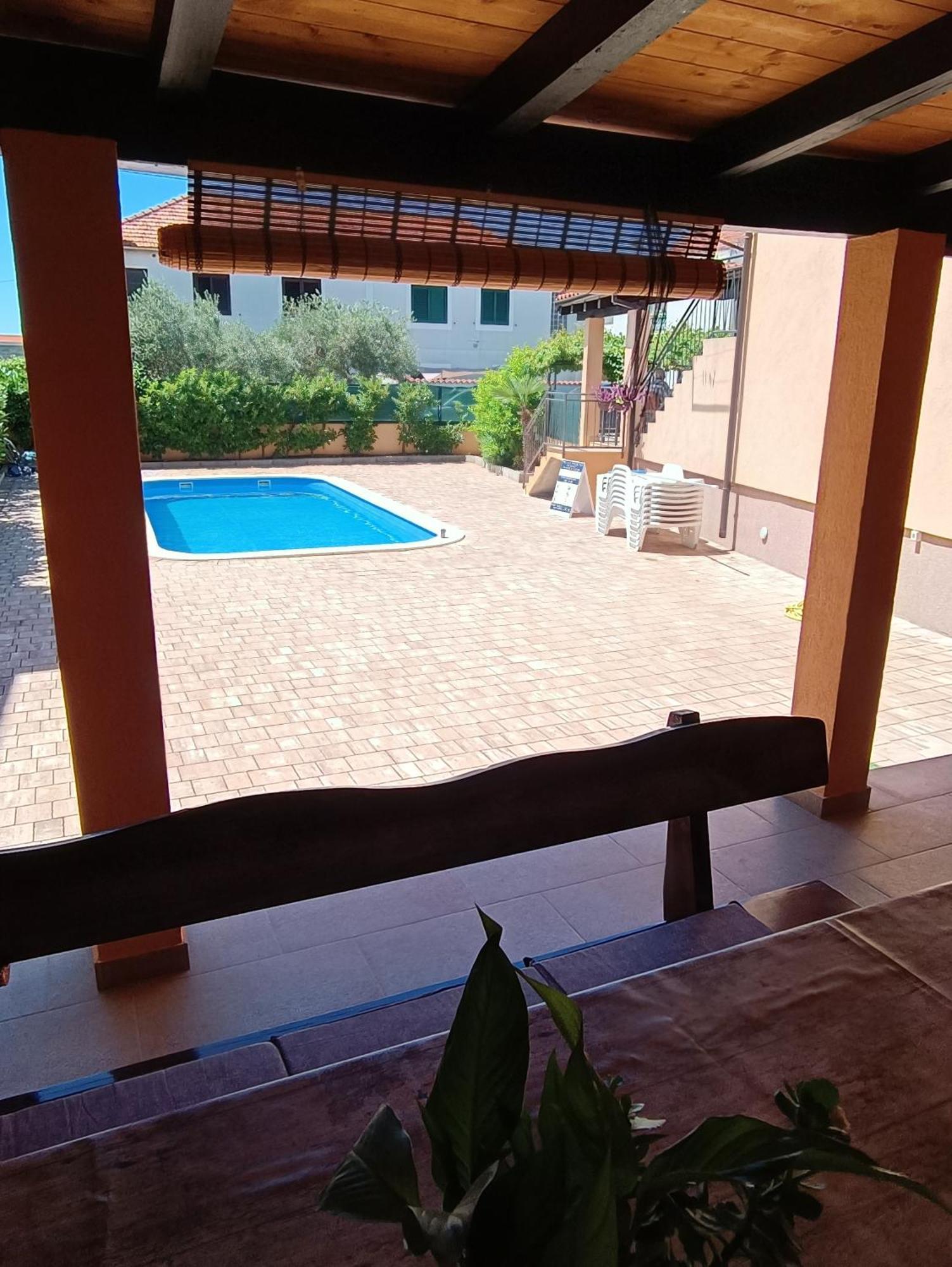 Apartmani Sprljan Vodice Exterior photo