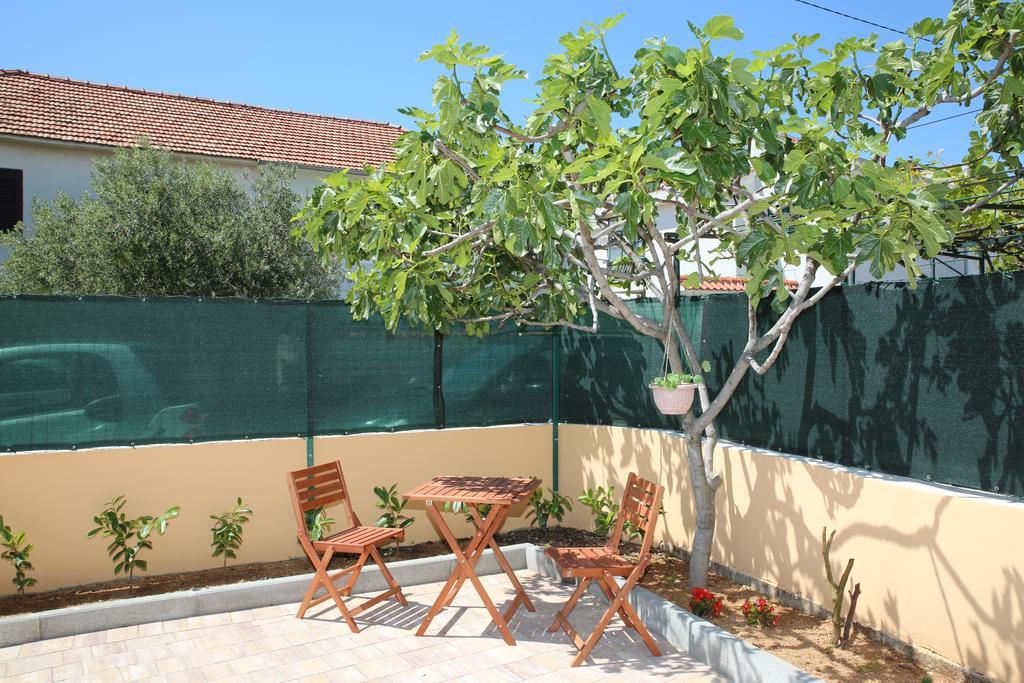 Apartmani Sprljan Vodice Exterior photo