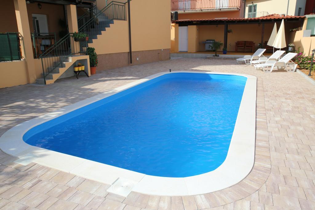 Apartmani Sprljan Vodice Exterior photo