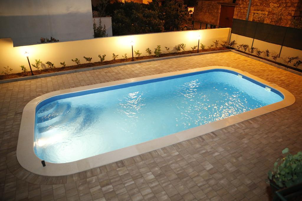 Apartmani Sprljan Vodice Exterior photo